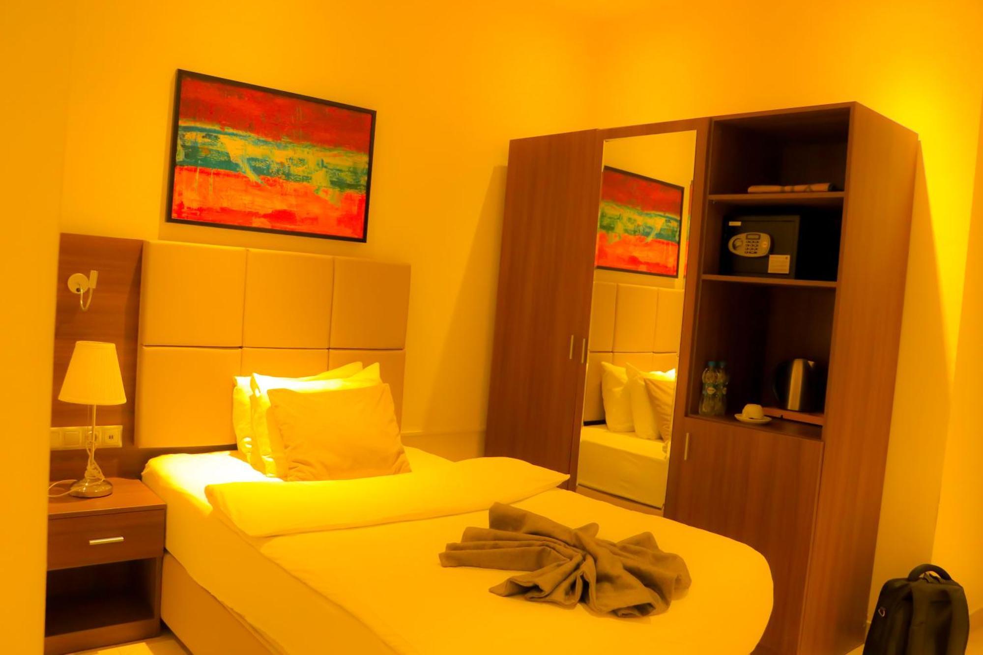 แคปิตัล โฮเต็ล Hotel Djibouti City ภายนอก รูปภาพ