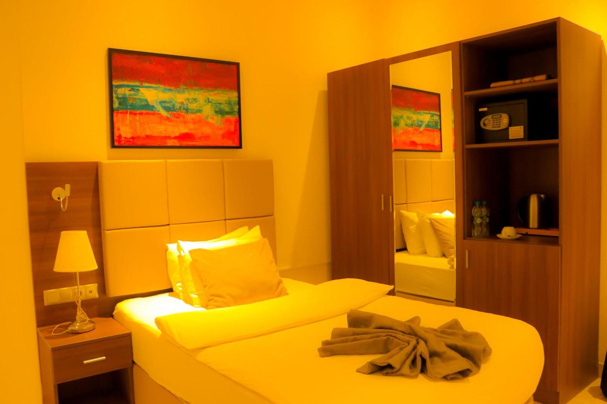 แคปิตัล โฮเต็ล Hotel Djibouti City ภายนอก รูปภาพ