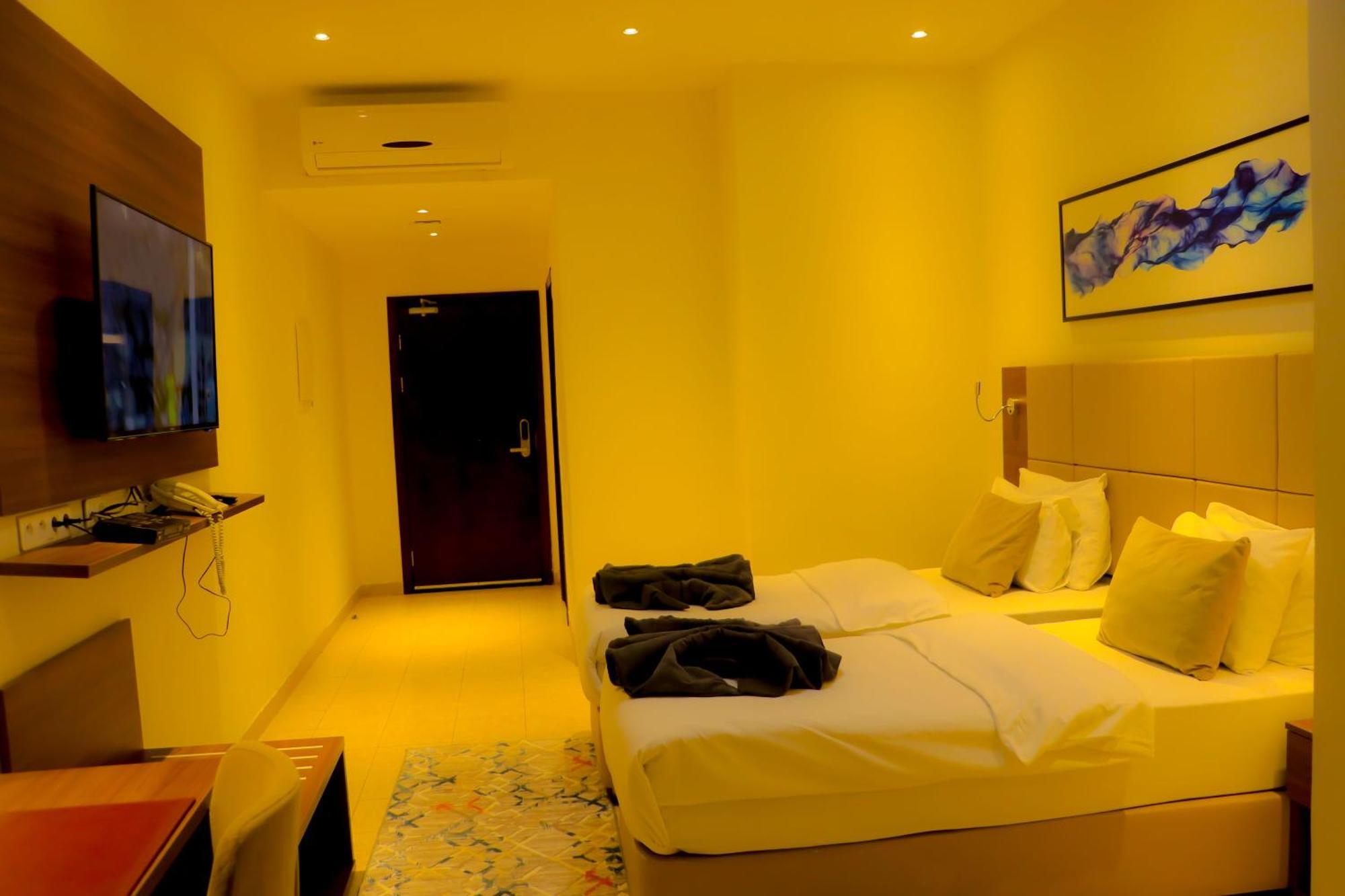 แคปิตัล โฮเต็ล Hotel Djibouti City ภายนอก รูปภาพ